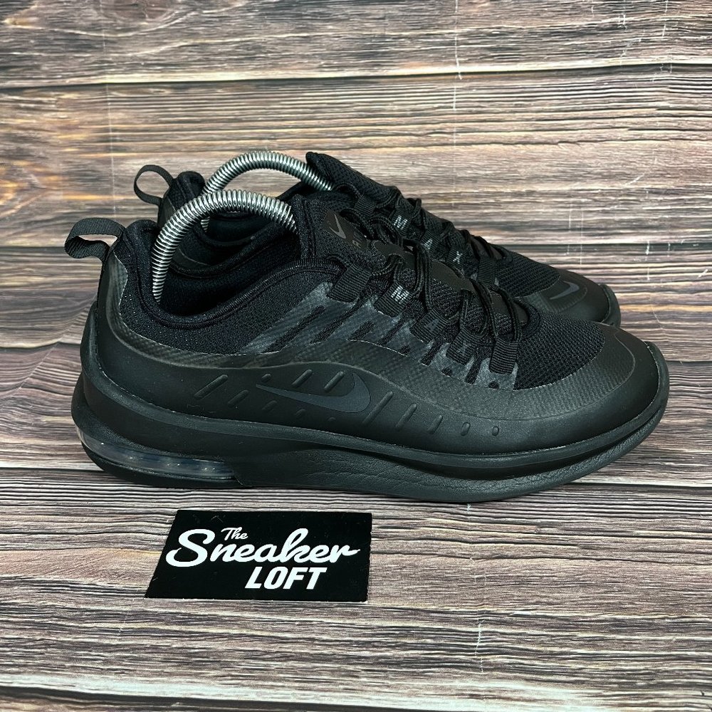 Nike Air Max Axis Women's Triple‎ Black Athletic Shoes
